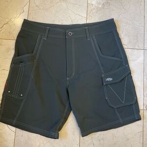 AFTCO Shorts, Army Green, NWOT, Flat Front, Zip, Belt Loops, Extra Pockets Sz 38